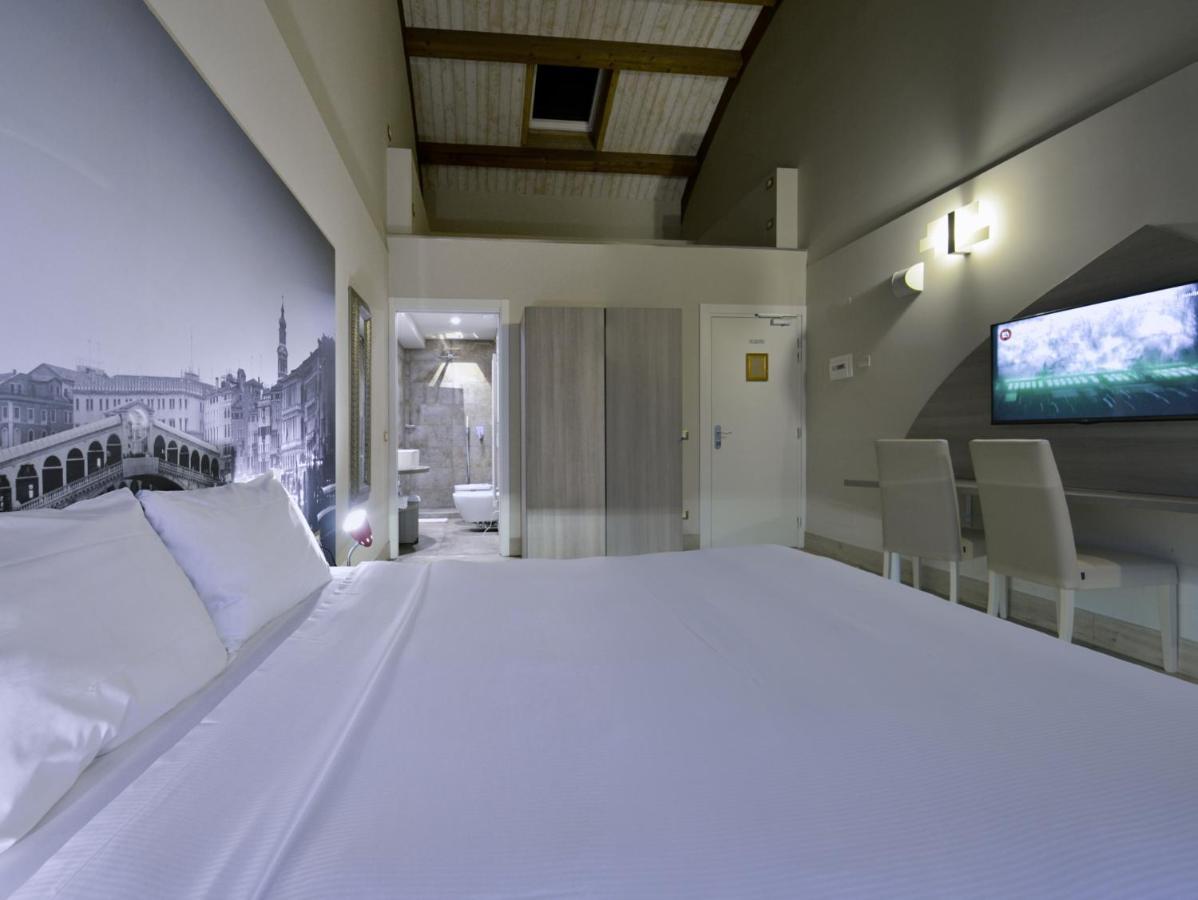 Hotel Seven Rooms Milán Exteriér fotografie